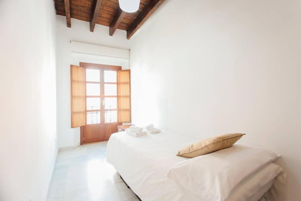 Precioso Apartamento En El Casco Antiguo De Triana Севилья Экстерьер фото